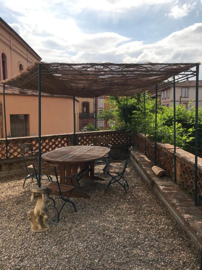 L'Arche De Moissac Panzió Kültér fotó
